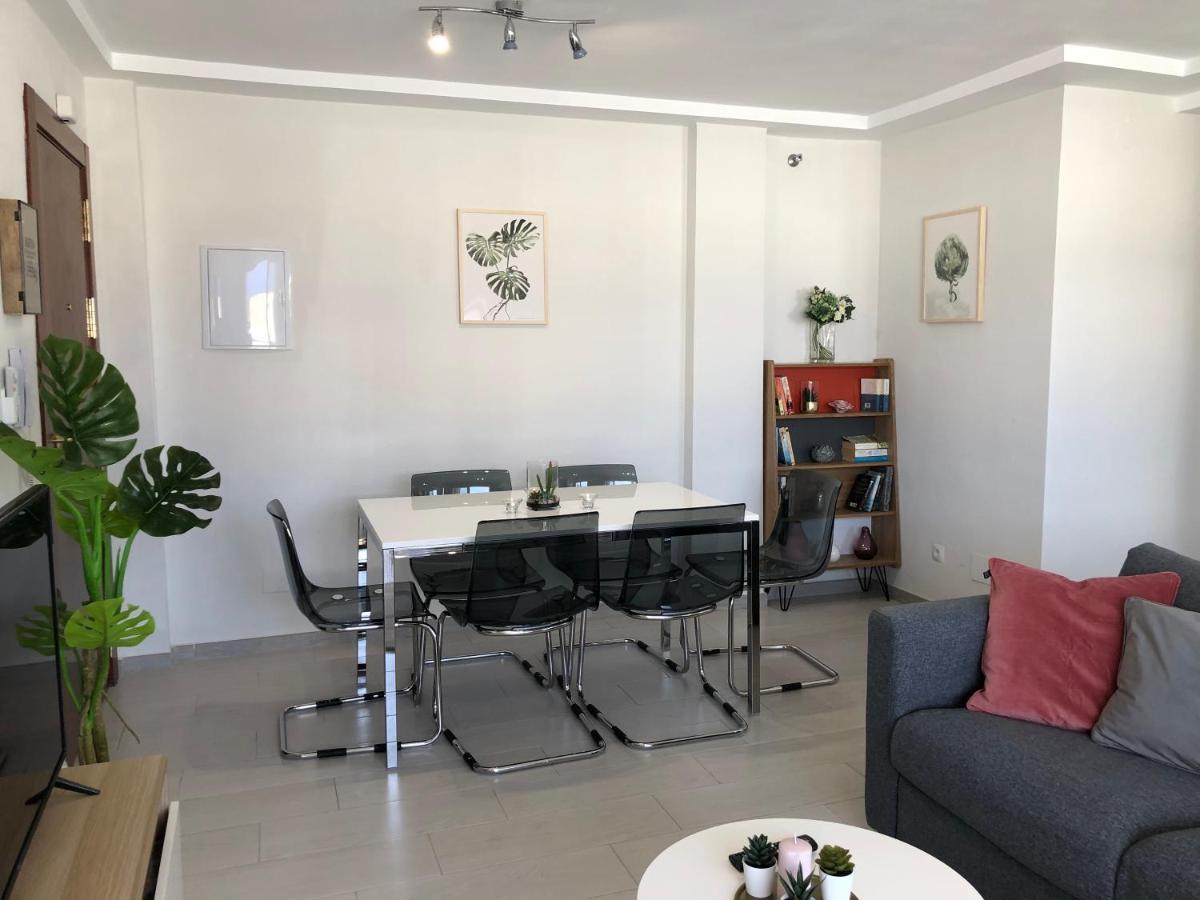 Victoria Luxury Beachfront Apartment In Benalmadena Costa Extérieur photo