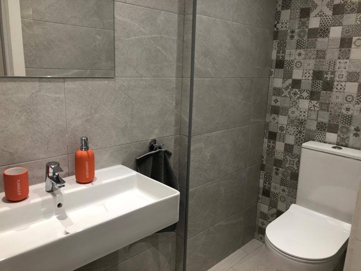 Victoria Luxury Beachfront Apartment In Benalmadena Costa Extérieur photo