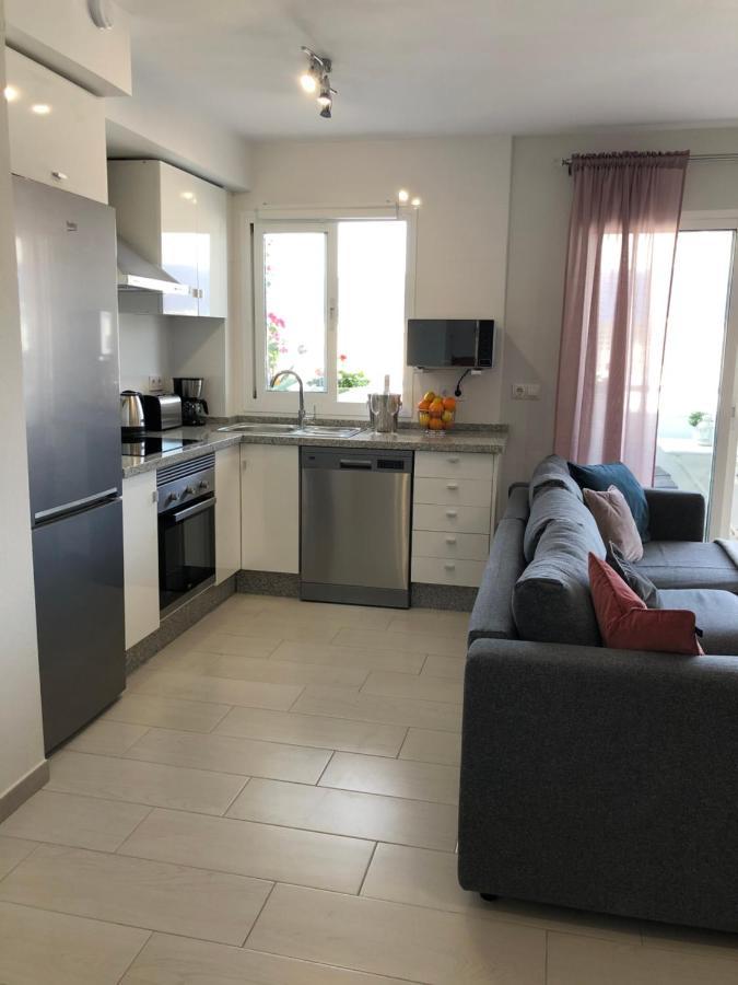 Victoria Luxury Beachfront Apartment In Benalmadena Costa Extérieur photo
