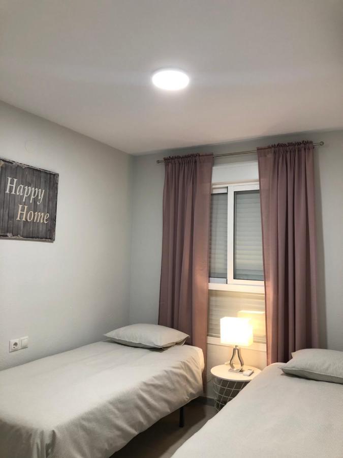 Victoria Luxury Beachfront Apartment In Benalmadena Costa Extérieur photo