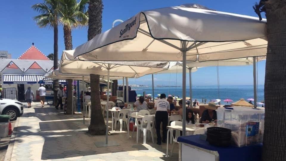 Victoria Luxury Beachfront Apartment In Benalmadena Costa Extérieur photo