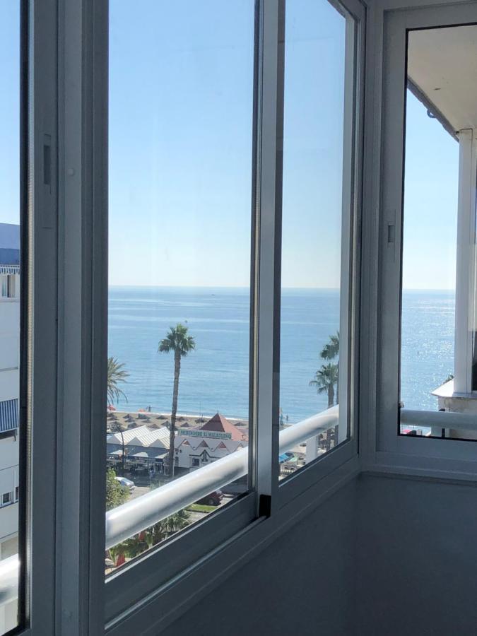Victoria Luxury Beachfront Apartment In Benalmadena Costa Extérieur photo